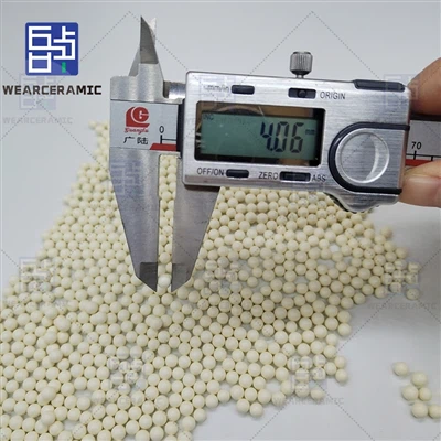 Titan Industrial Ceramics lance des boules de broyage en alumine trempée en z...